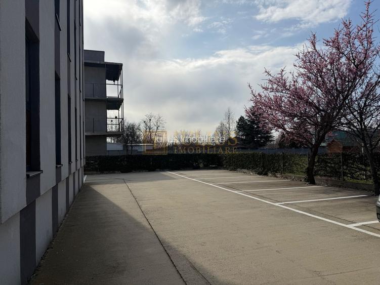 Încălzire în pardoseală, baia are fereastra. Loc parcare privat - 19