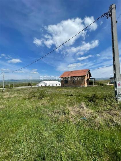 RECO Teren intravilan cu casa in rosu, Zona Vadu Crisului, Bihor - 19