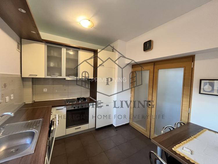 APARTAMENT DEOSEBIT CU 3 CAMERE LA VÂNZARE  IN PIATA VICTORIEI - 5