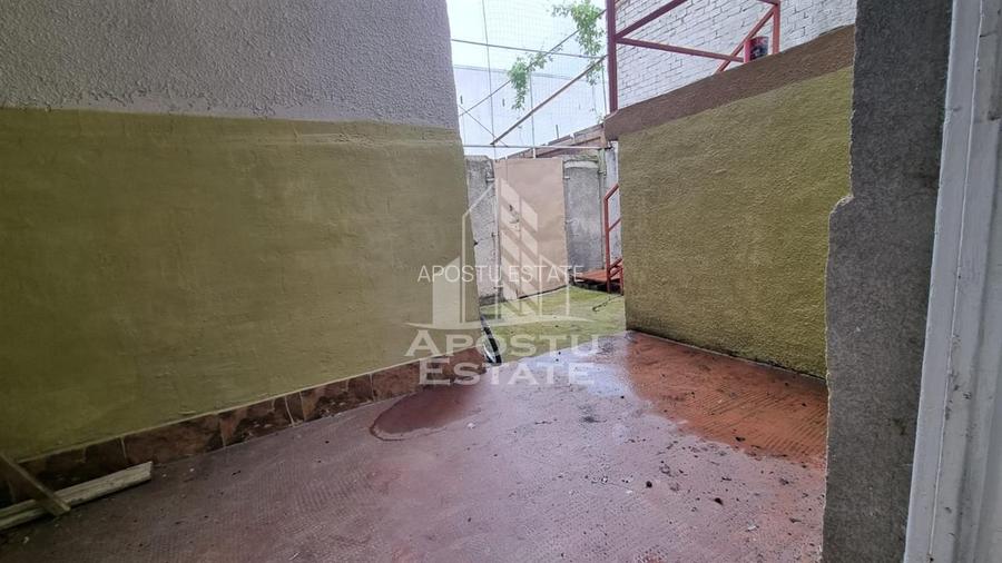 Apartament 2 camere in zona Parneava nemobilat - 5