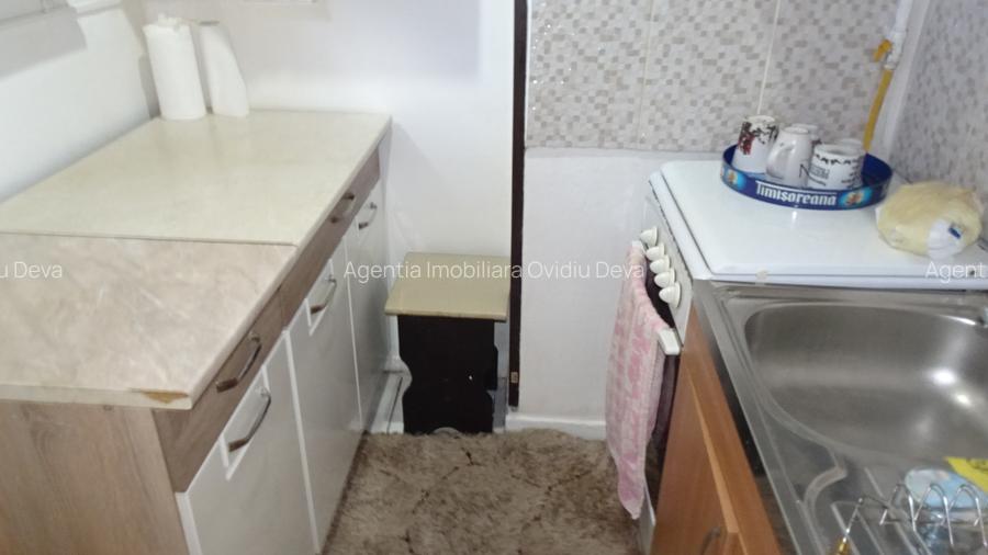 Vand apartament cu 2 camere in Deva, zona Dacia, etaj 4, bloc de 4 etaje, izolat - 4