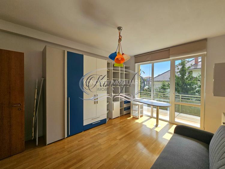 Apartament spatios cu doua locuri de parcare incluse - 13