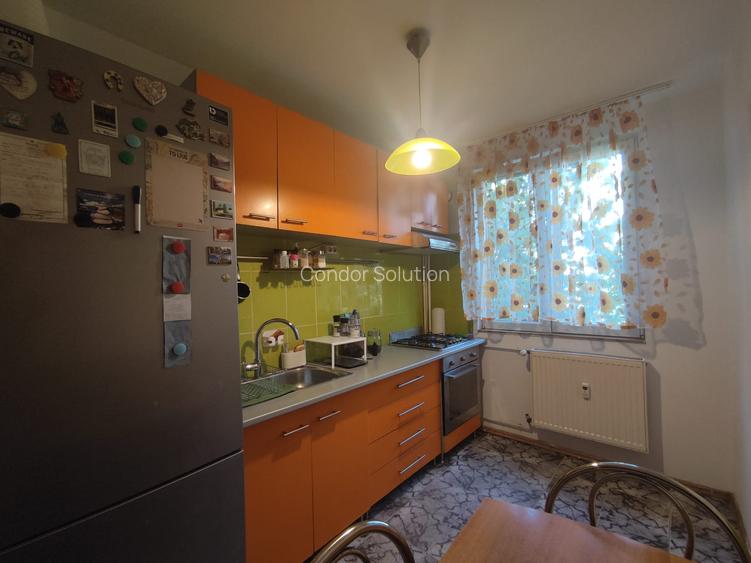 IInchiriere apartament 3 camere Titan - Aleea Postavarul - 6