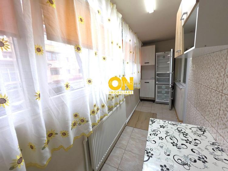 Garsoniera cu balcon, cu camera suplimentara pentru copil, Cetate - 4