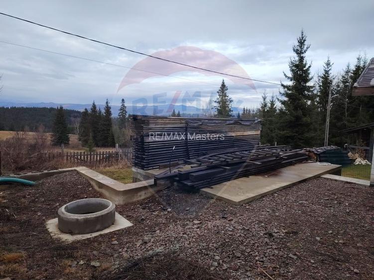 Casă / Vilă cu 8 camere de vânzare - 14