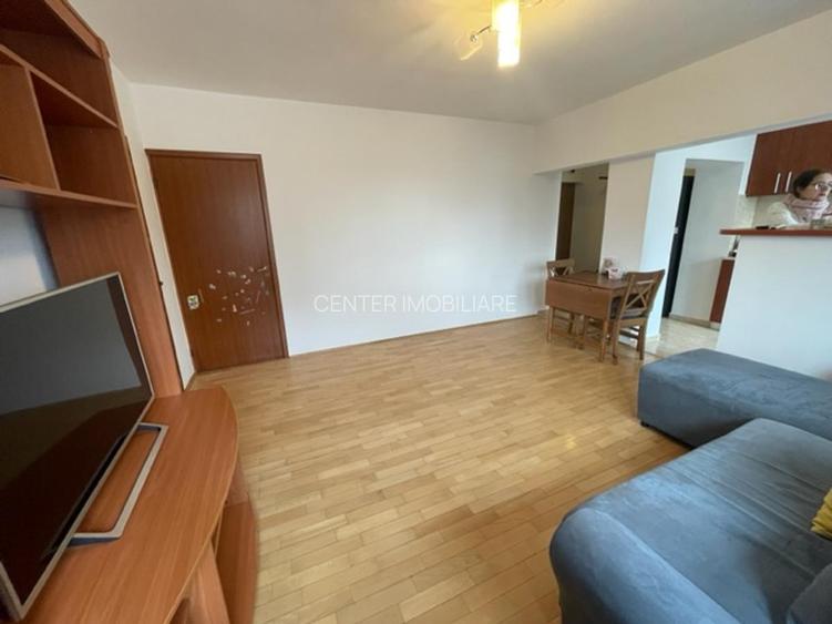 Piata Domenii, 3 camere deosebit, etaj 6, bloc reabilitat, 70 mp, vedere spate - 24