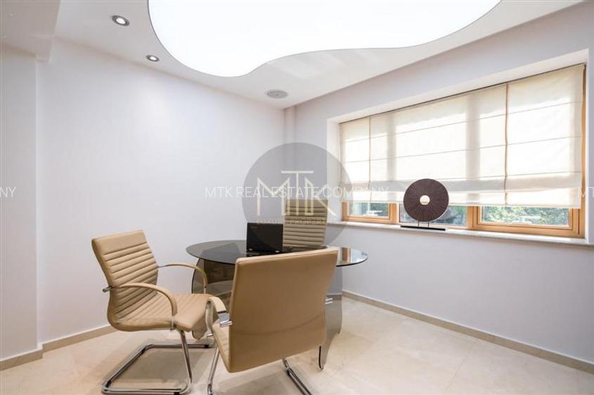 Proprietate premium cu curte – ideala pentru business-uri - 20