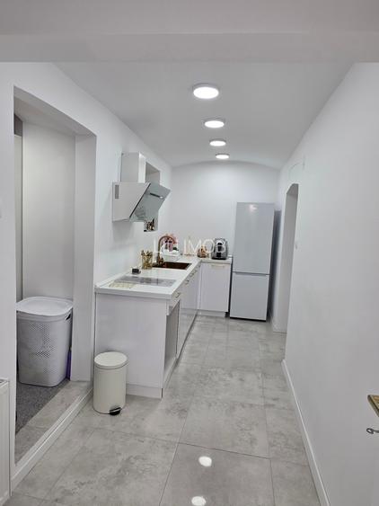 Vand apartament 2 camere spatios - 5