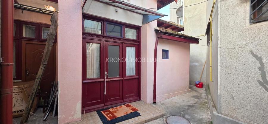 CENTRU 2 CORPURI DE CASA DIN CARAMIDA 5 CAMERE 2 BAI 2 BUCATARII UTILITATI, GAZE - 4