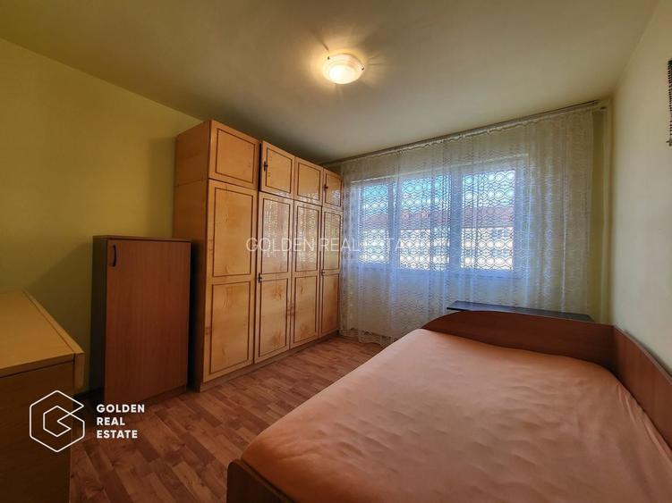 Apartament 3 camere, oras Lipova - 4