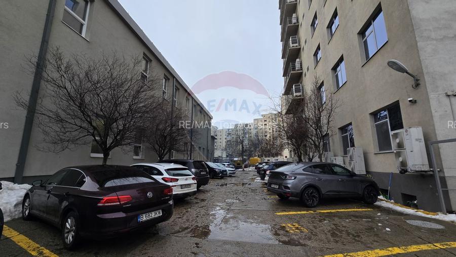 Spațiu de birouri de 1,780mp de vânzare în zona 13 Septembrie - 6
