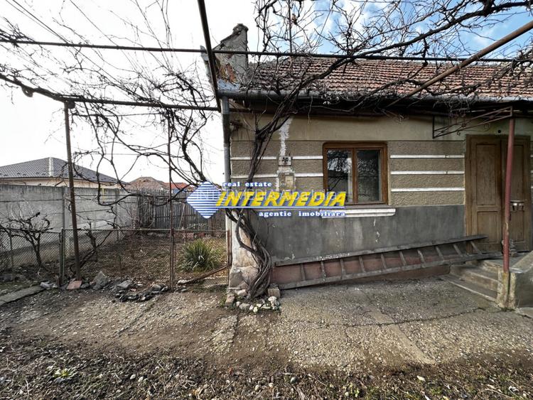 Casa Veche intrare Barabant 1242mp./17m Teren Gard Asfalt Bransamente Utilitati - 16