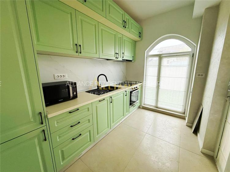 Duplex Premiun - 5 Camere - 3 Bai -Panouri solare - 6