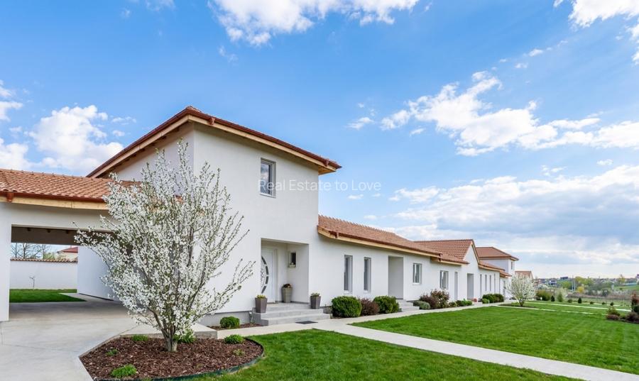 Vilă mediteraneană, pe parter, cartier cu iesire la lac, peninsula Balotesti - 3