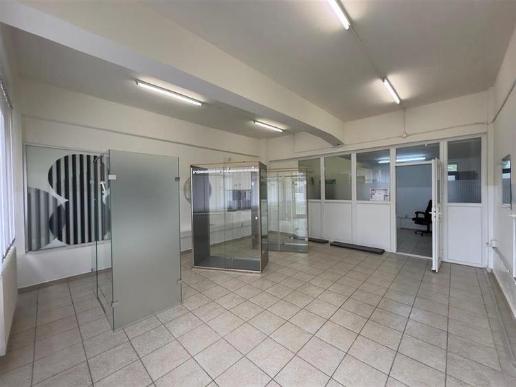 Spatii comerciale birouri Calea Chisinaului Leroy de la 67mp la 500mp