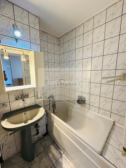 3 camere/ bloc reabilitat / Zona Liceului Onisifor Ghibu - 6