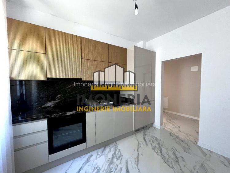 2 camere -0% comision -curte 49 mp -metrou 1 Dec -decomandat - 12