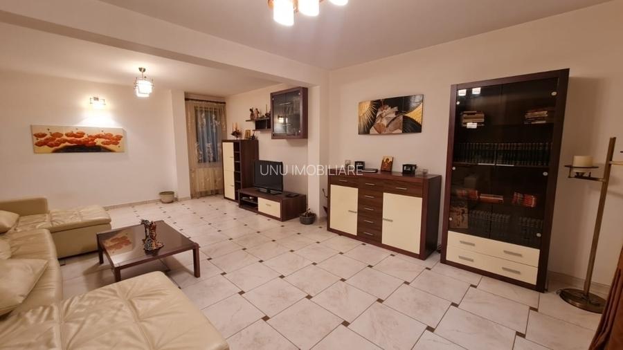 Vilă în Bârnova 260 mp utili, teren 1030 mp D+P+E+M, complet mobilată și LIBERA - 2