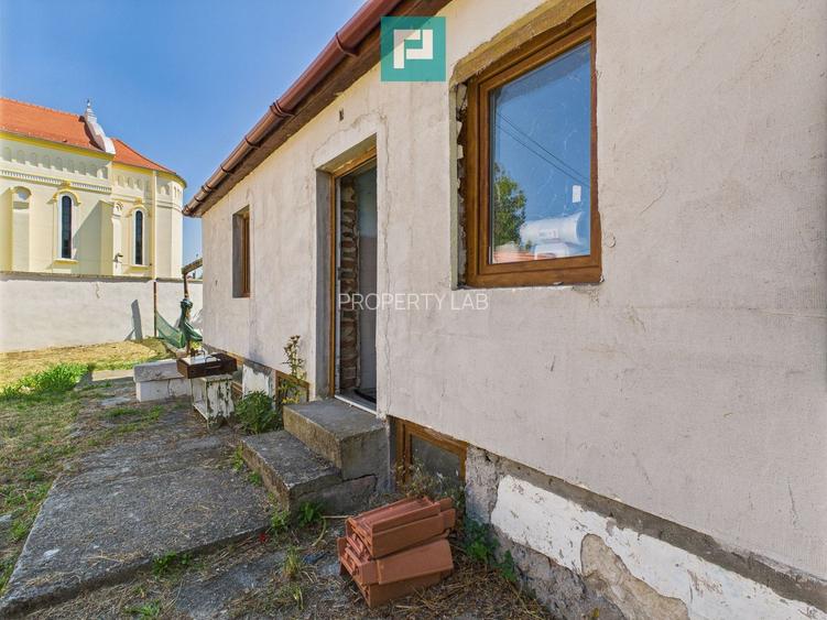 Casă cu 3 camere, anexe  locație Premium în Pecica - 10