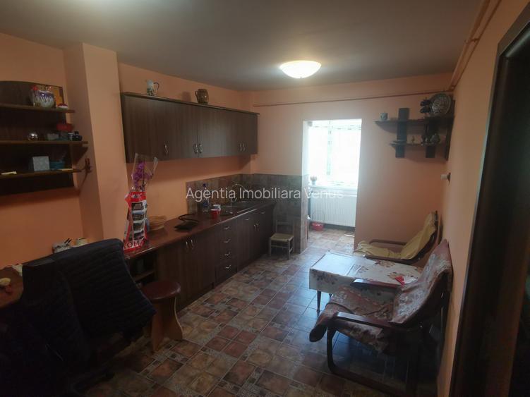 Apartament 2 camere renovat mobilat si utilat - 3