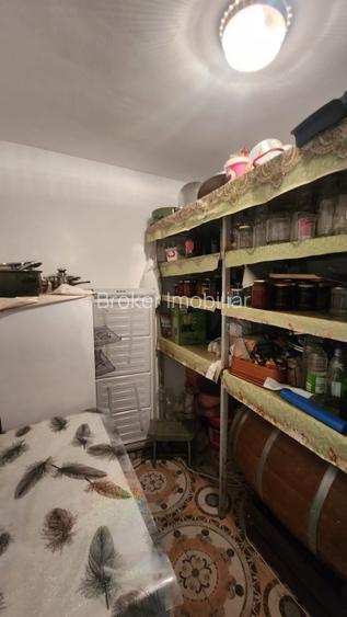 Casa 3 camere, beci, spatiu comercial, zona Coiciu - 6