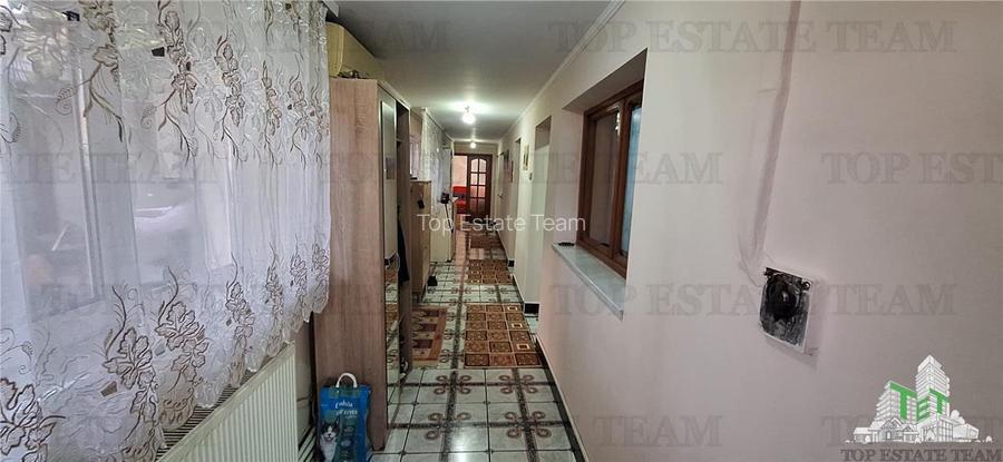 Casa  spatioasa cu 5 camere si curte proprie in Zona Bratianu, Constanta - 9