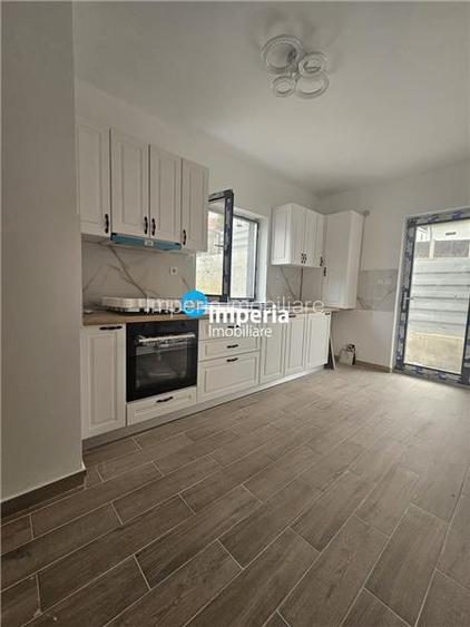 Casa plan parter de vanzare in zona Bucium Visan - 2