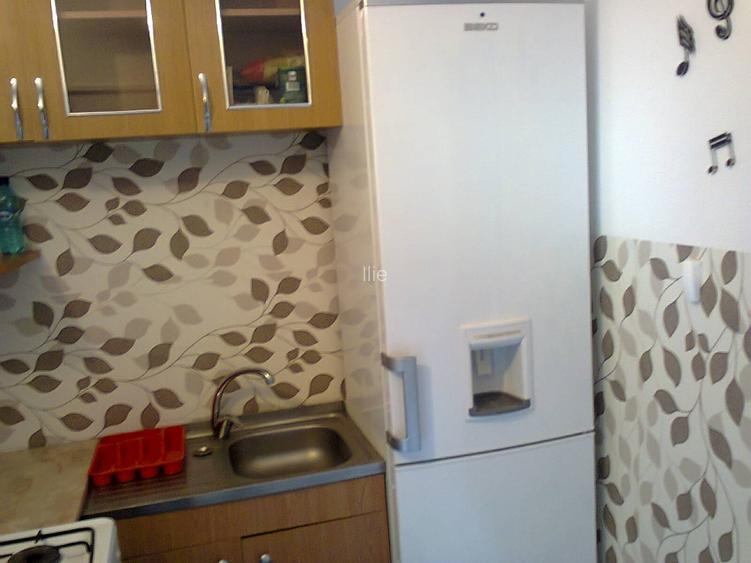 Inchiriere garsonieră zona Far/ Blla. - 7