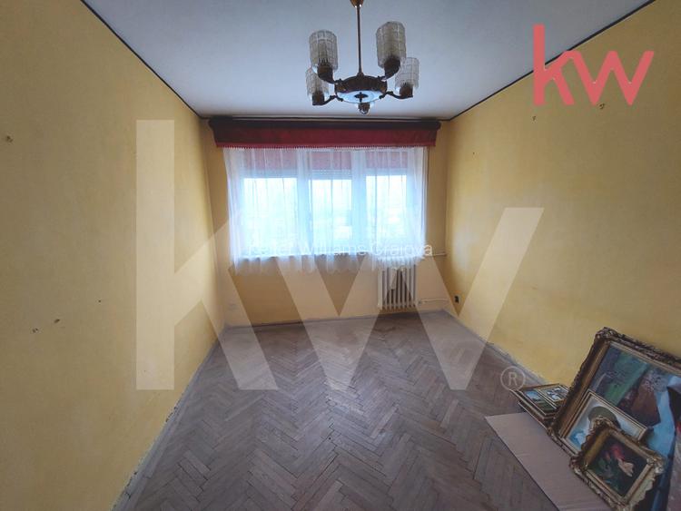 Apartament 3 camere decomandat • Sărari • vedere panoramică - 6