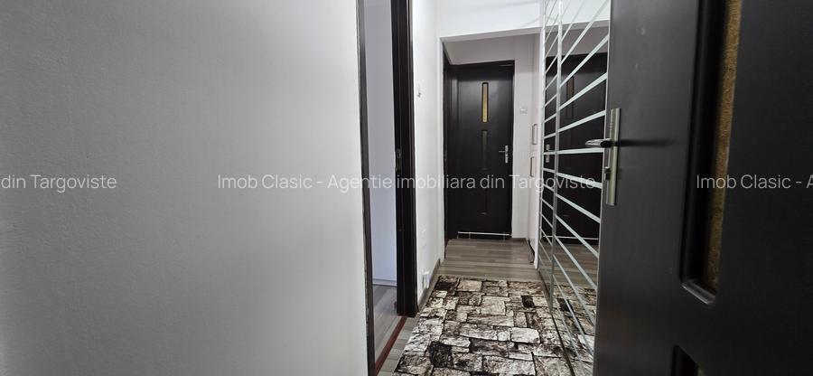 Micro  3 Târgoviște,  vânzare apartament 3camere, Etaj 1 - 8