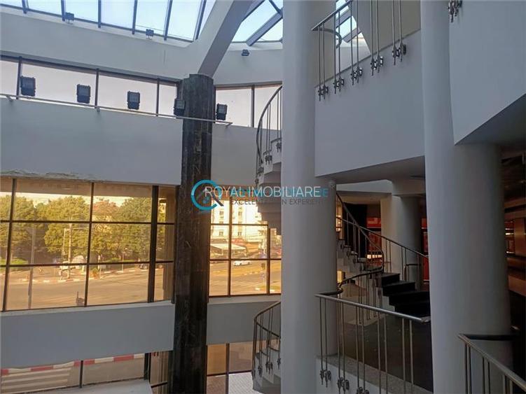 Royal Imobiliare - Cladire birouri P+6E, zona Ultracentrala - 18