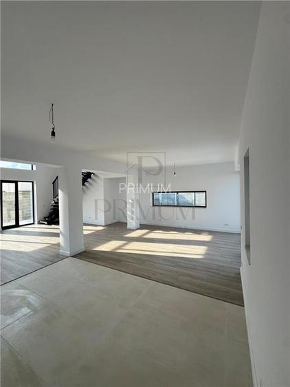 Casa individuala - zona centrala - 162 mp utili - garaj - 6