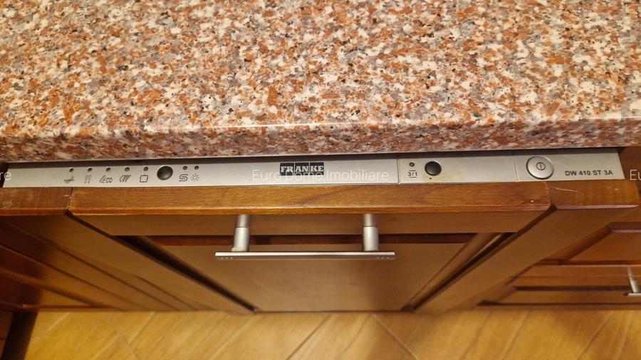 Comision 0 - Apartament în vilă, spațios, priveliște spre cabana Postăvaru - 15