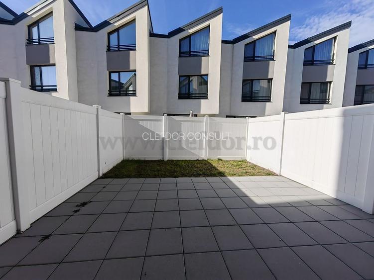 Vila in complex rezidential cu Piscina - 13