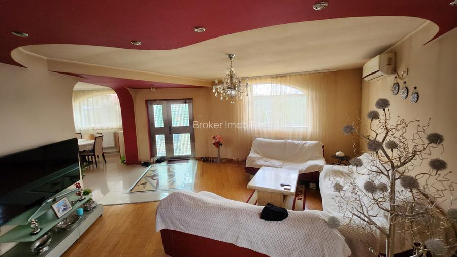 Vila P+ 1 ,Zona Medeea spre Cet , teren 360 mp - 8