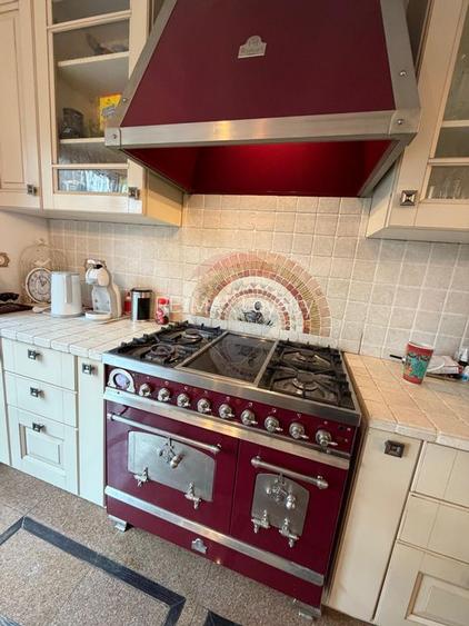 De vanzare Casă / Vilă cu 9 camere la lac cu piscina - 28