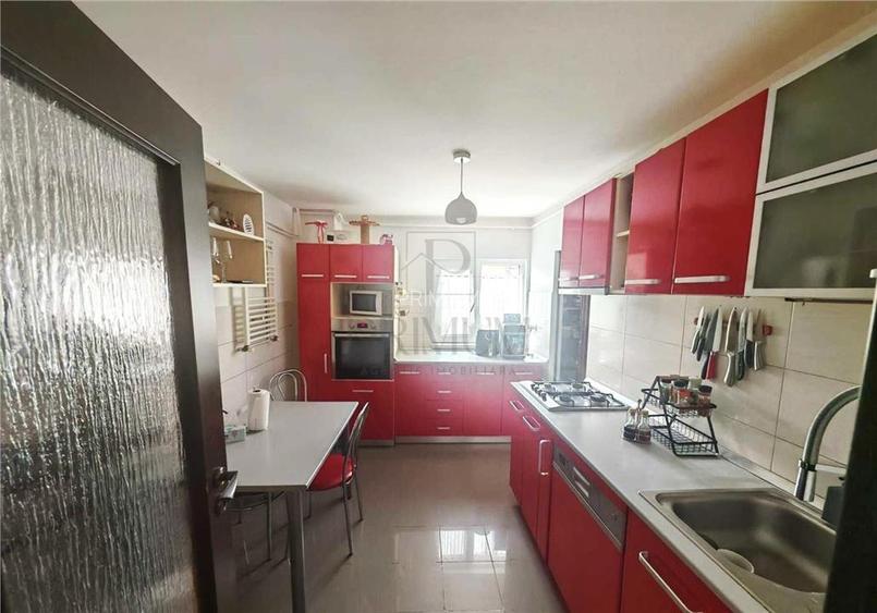 STEAUA - 4 camere - 2 bai - 2 balcoane - debara - centrala proprie - clima - ETA - 3