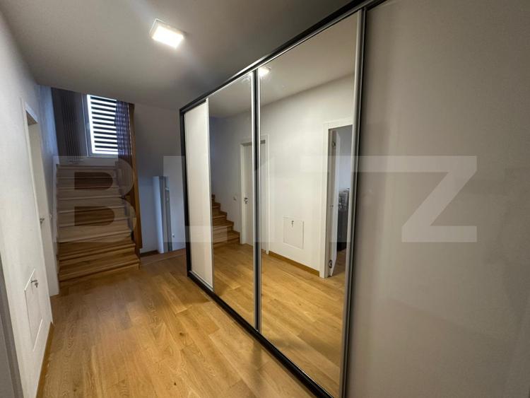 Casa 4 dormitoare, 282 mp - zona Lucian Blaga