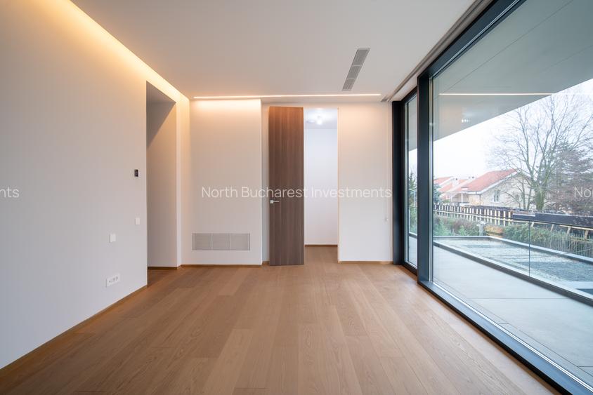 VILA 7 CAMERE - ZONA PIPERA - PISCINA - GARAJ - COMISION 0% - 11