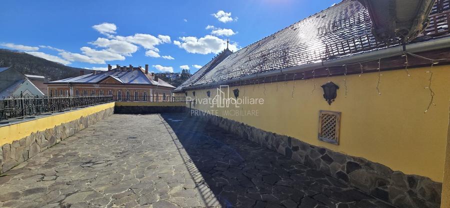 Se vinde clădirea Aristocrat, în centrul orașului Sighisoara - 11