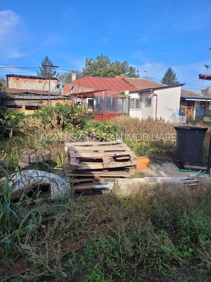 UNICAT! CASA CU TEREN 900MP ZONA COICIU - 13