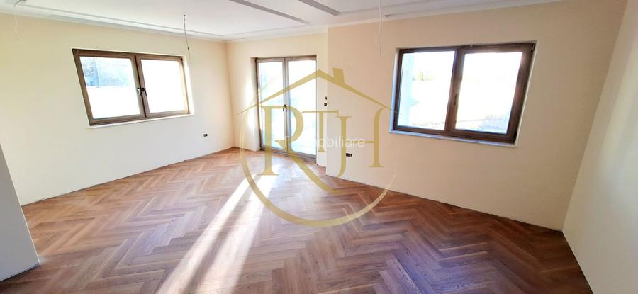 Oferim spre vanzare casa-duplex cu 4 camere si 3 bai situata in Giroc - 4
