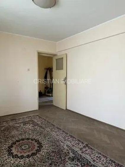 Apartament 2 camere, zona Calea Galati, Etaj 2, Conf 1 - 55 mp - 2