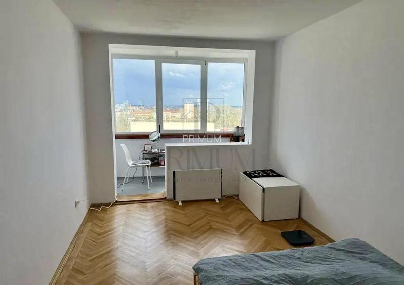 COMPLEXUL STUDENTESC - BLOC IZOLAT - LIFT - 3 CAMERE - CLIMA - BOXA CF - 3