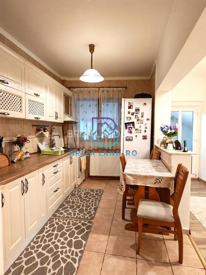 Bucurestii Noi, bd. 16 Februarie, imobil P+E, Parter, sup. 56mp, curte - 3