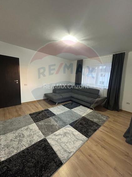 Apartament cu 2 camere de închiriat Subcetate - 3