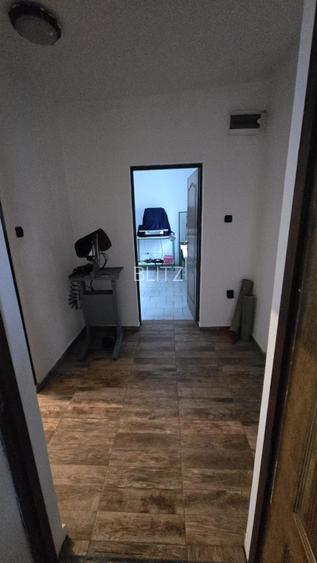 Casa 2 camere decomandat, 80 mp, zona 1 Mai - 9