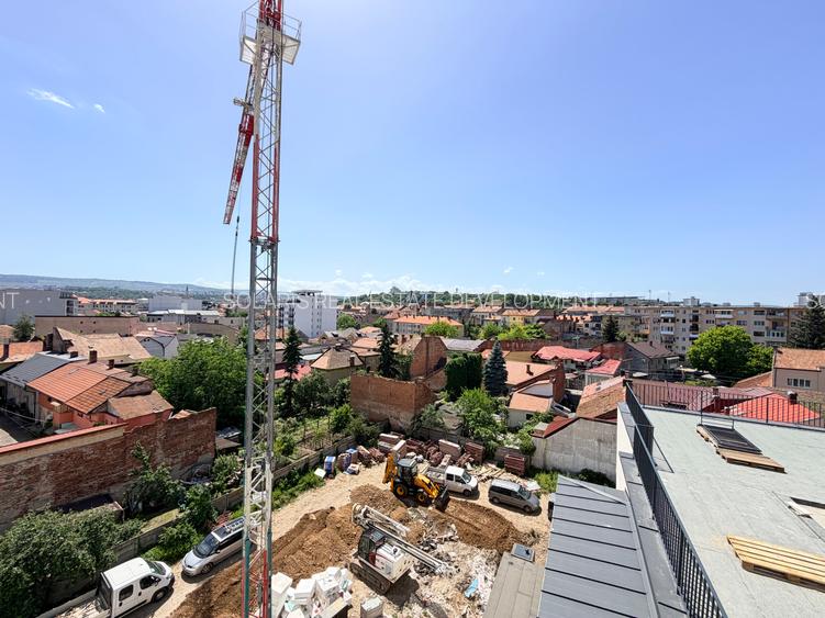 Ap de 4 camere în bloc nou - zonă semicentrală - Str. Burebista 5-7 - 12