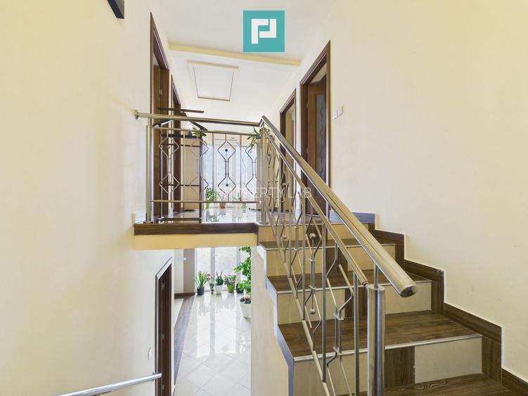 Vilă elegantă cu etaj în Zădăreni - 13