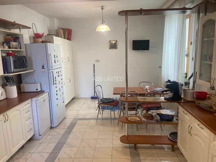 Sura Mare, Eroii Revolutiei, vila, 566mp teren, piscina! - 13